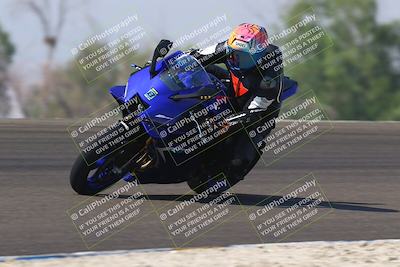 media/Sep-20-2025-TrackDaz (Sat) [[27f0cde673]]/B Group/1120am (Turn 2)/